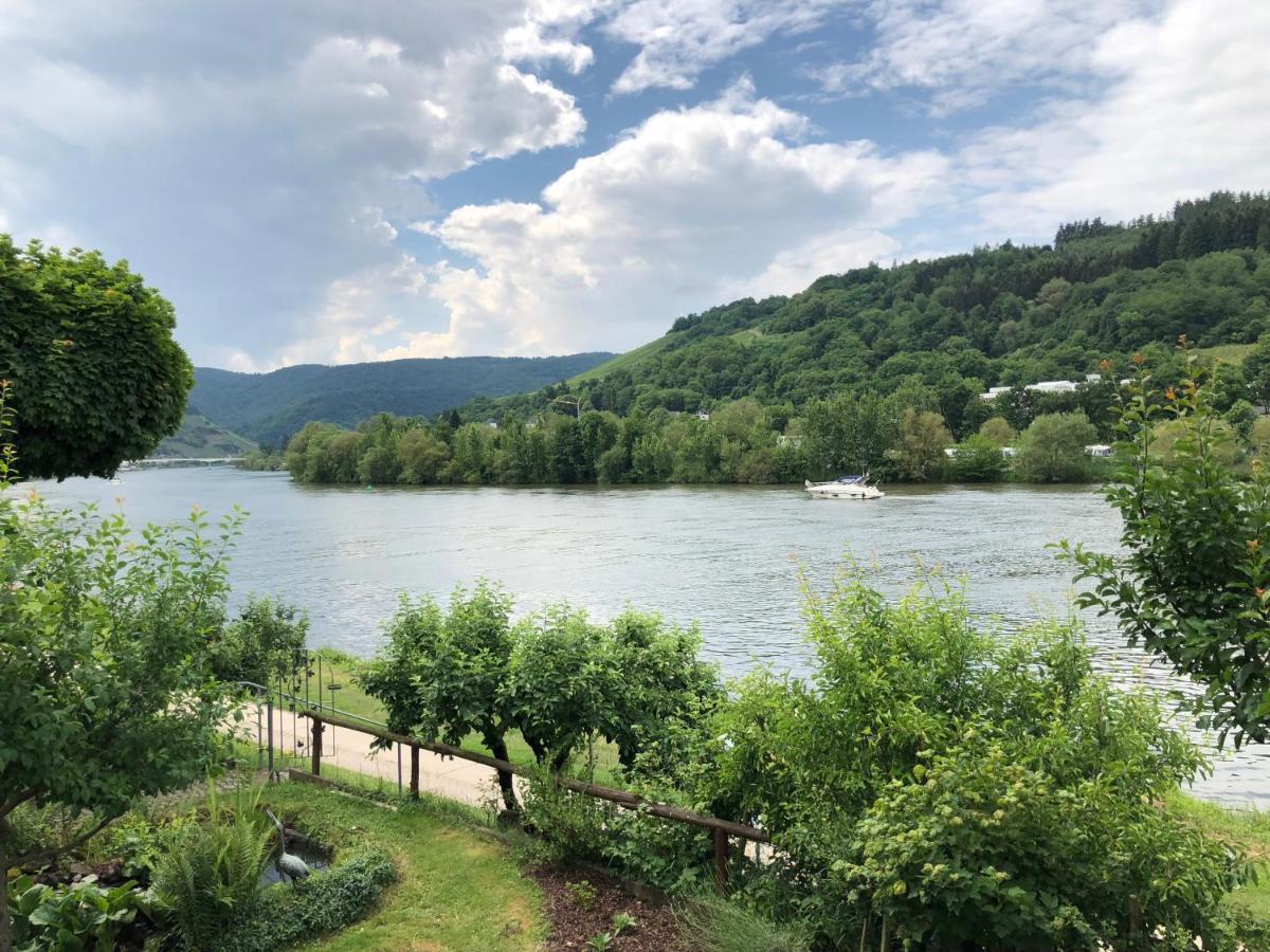 Hotel garni Café im Hamm Zell an der Mosel Esterno foto
