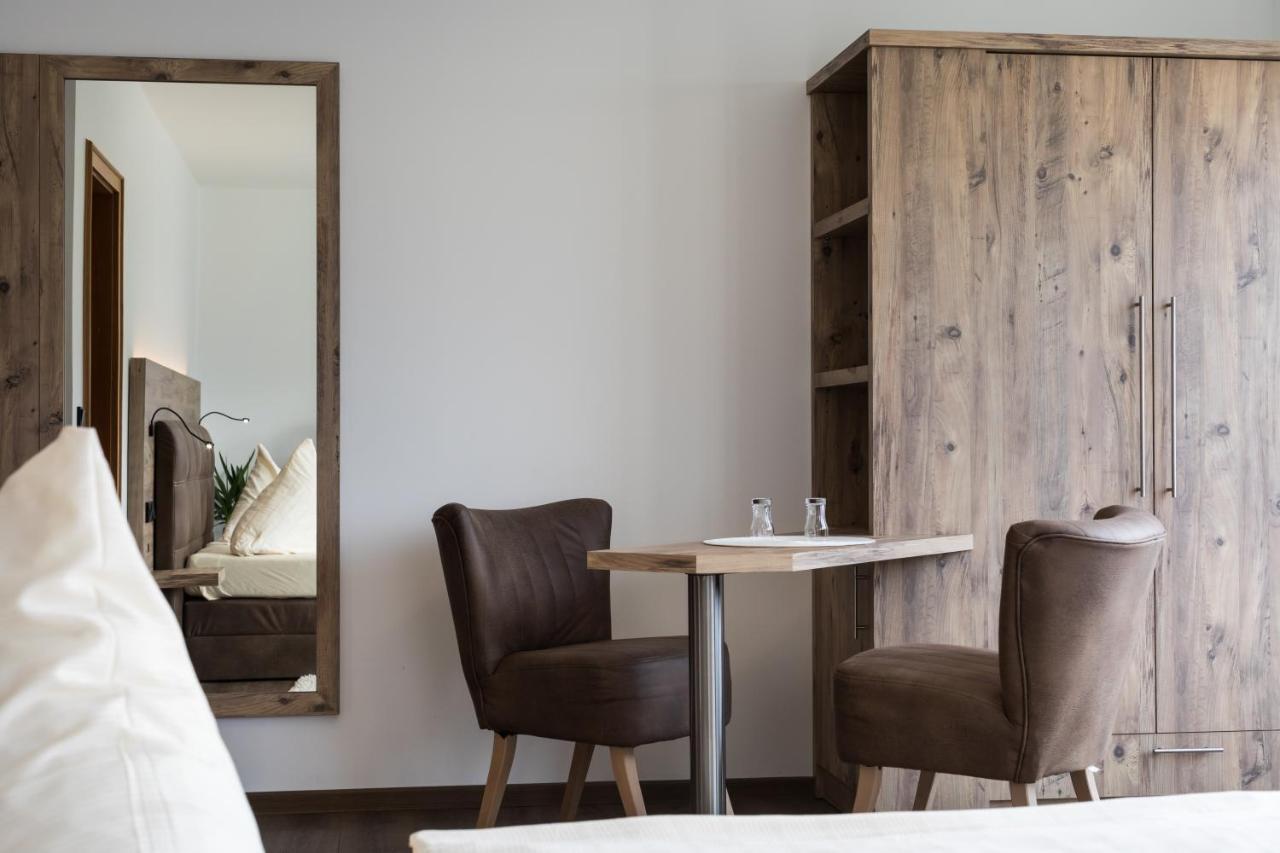 Hotel garni Café im Hamm Zell an der Mosel Esterno foto